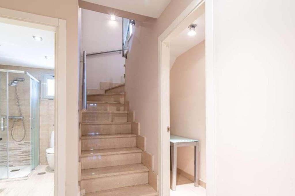 Impresionante Apartamento De 4 Dormitorios 3 Banos Y 2 Plazas De Garaje Madrid Buitenkant foto