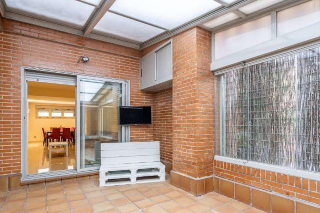 Impresionante Apartamento De 4 Dormitorios 3 Banos Y 2 Plazas De Garaje Madrid Buitenkant foto